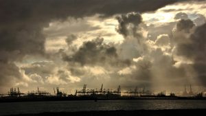 Port Infrastructure as an active territorial threshold